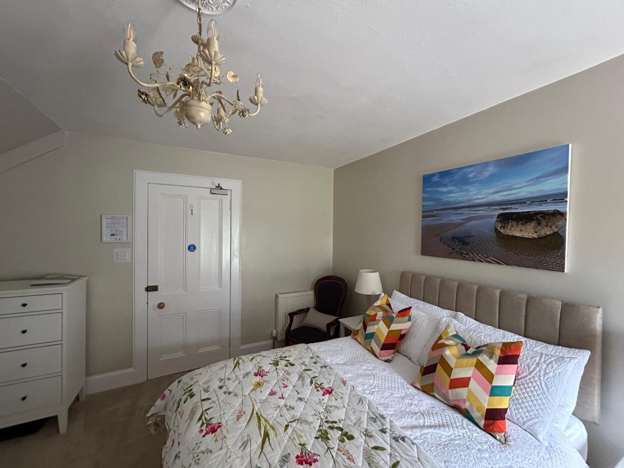 Glen Lyon Lodge Bed And Breakfast Nairn Exterior foto